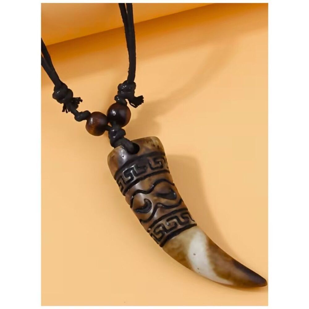NWT-Eagle Carving on Imitation Wolf Tooth Necklace Bohemian Style Handmade